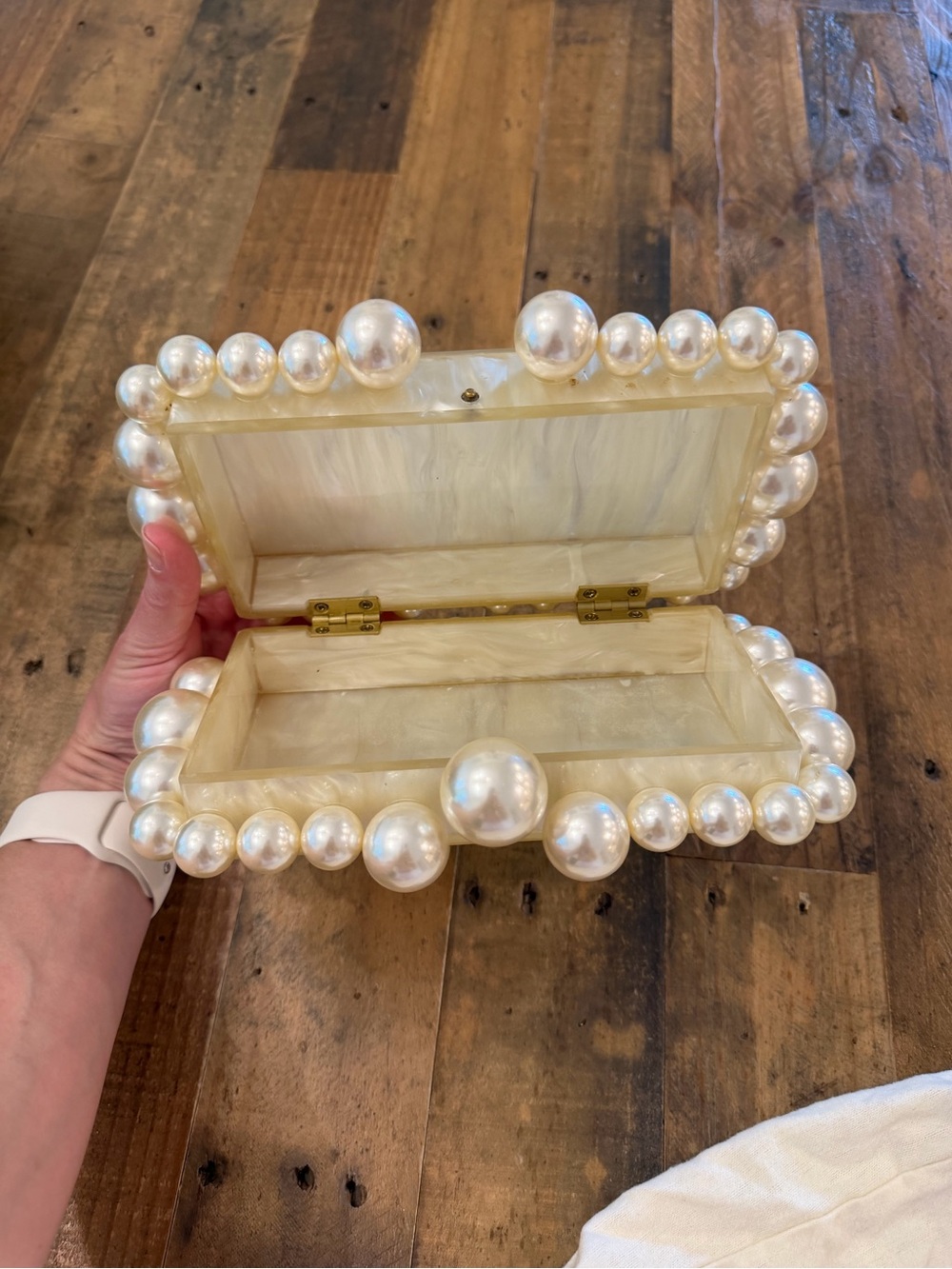 Cult Gaia EOS Box Clutch - Ivory - Picture 4 of 9